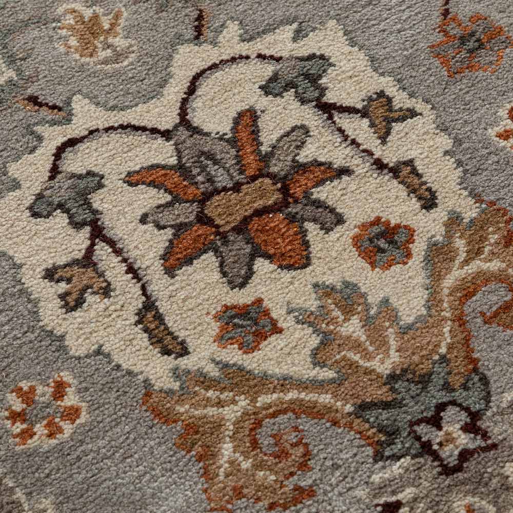 Elegant Hand Tufted Woollen Area Rug
