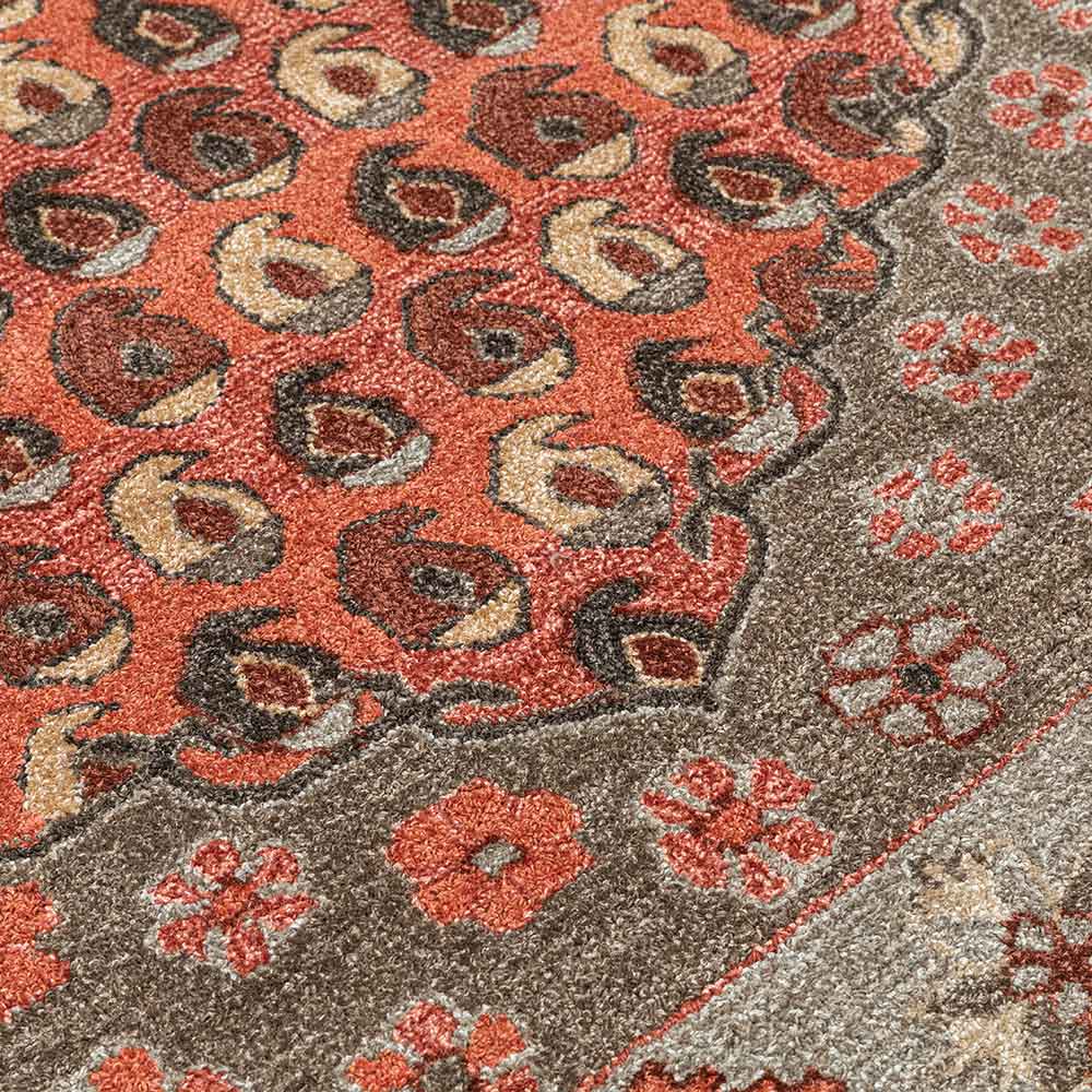 Hand‑Tufted Wool & Viscose Rug (8 x 5 ft )