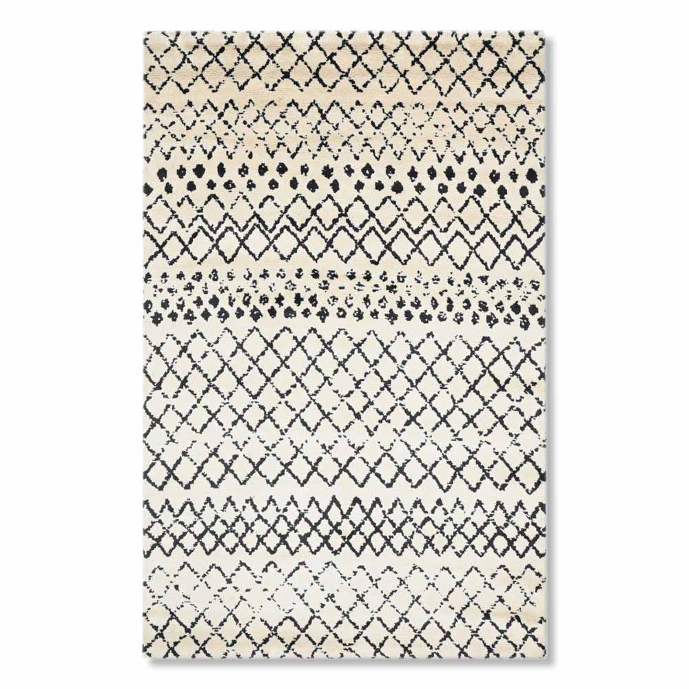 Handcrafted Tufted Rug