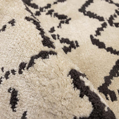 Handcrafted Tufted Rug