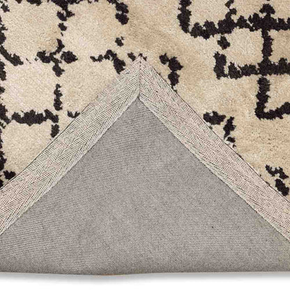 Handcrafted Tufted Rug